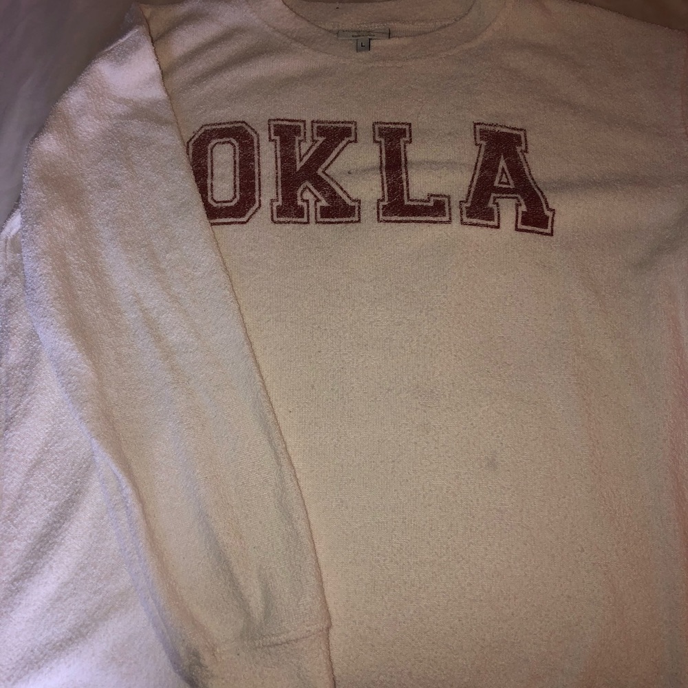 OKLA pullover
